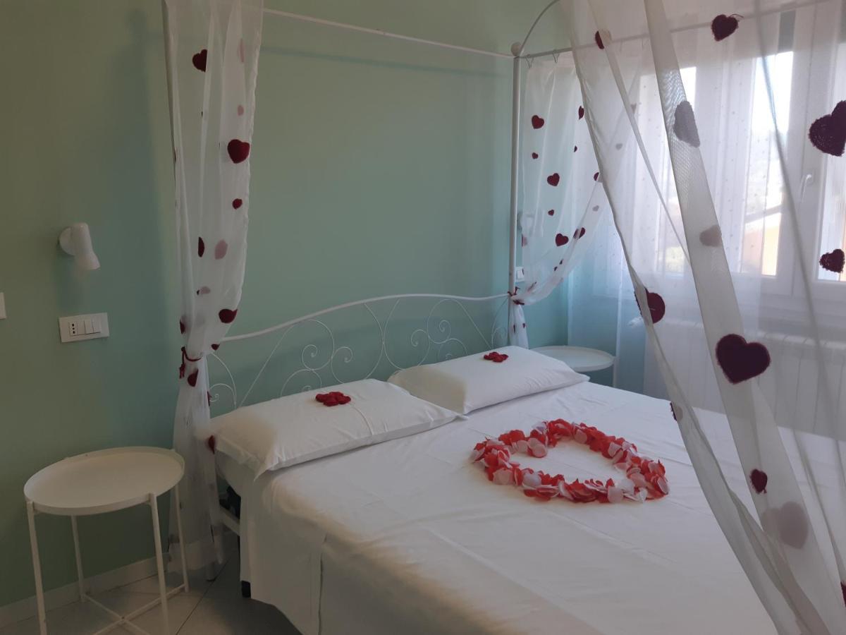 Nonna Anita Palace نارني المظهر الخارجي الصورة