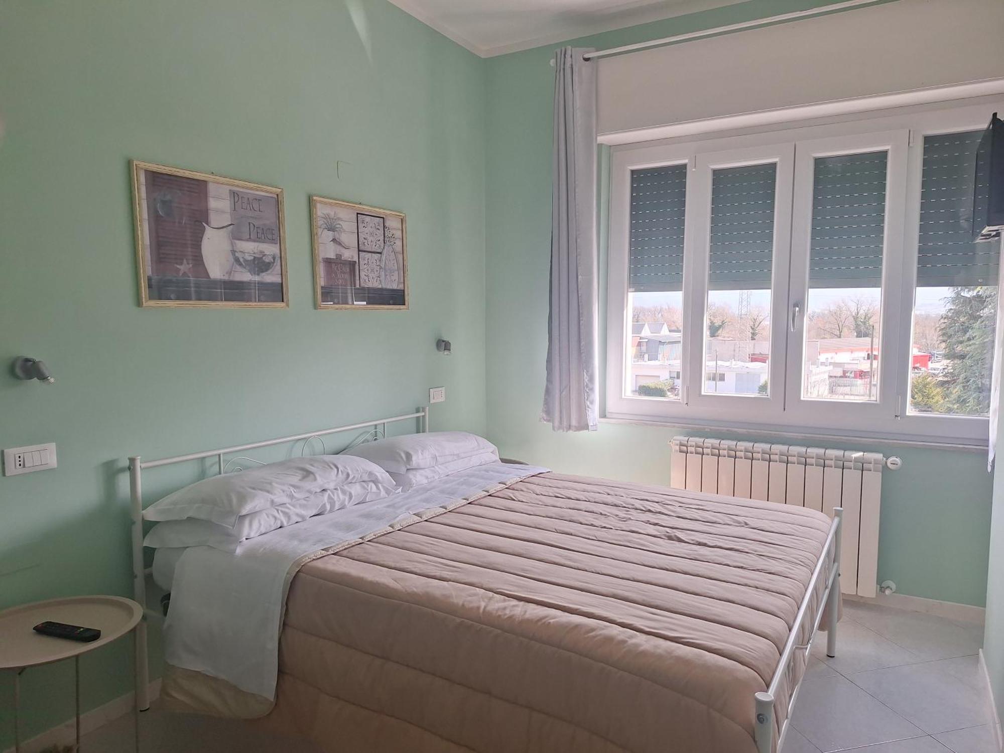 Nonna Anita Palace نارني المظهر الخارجي الصورة