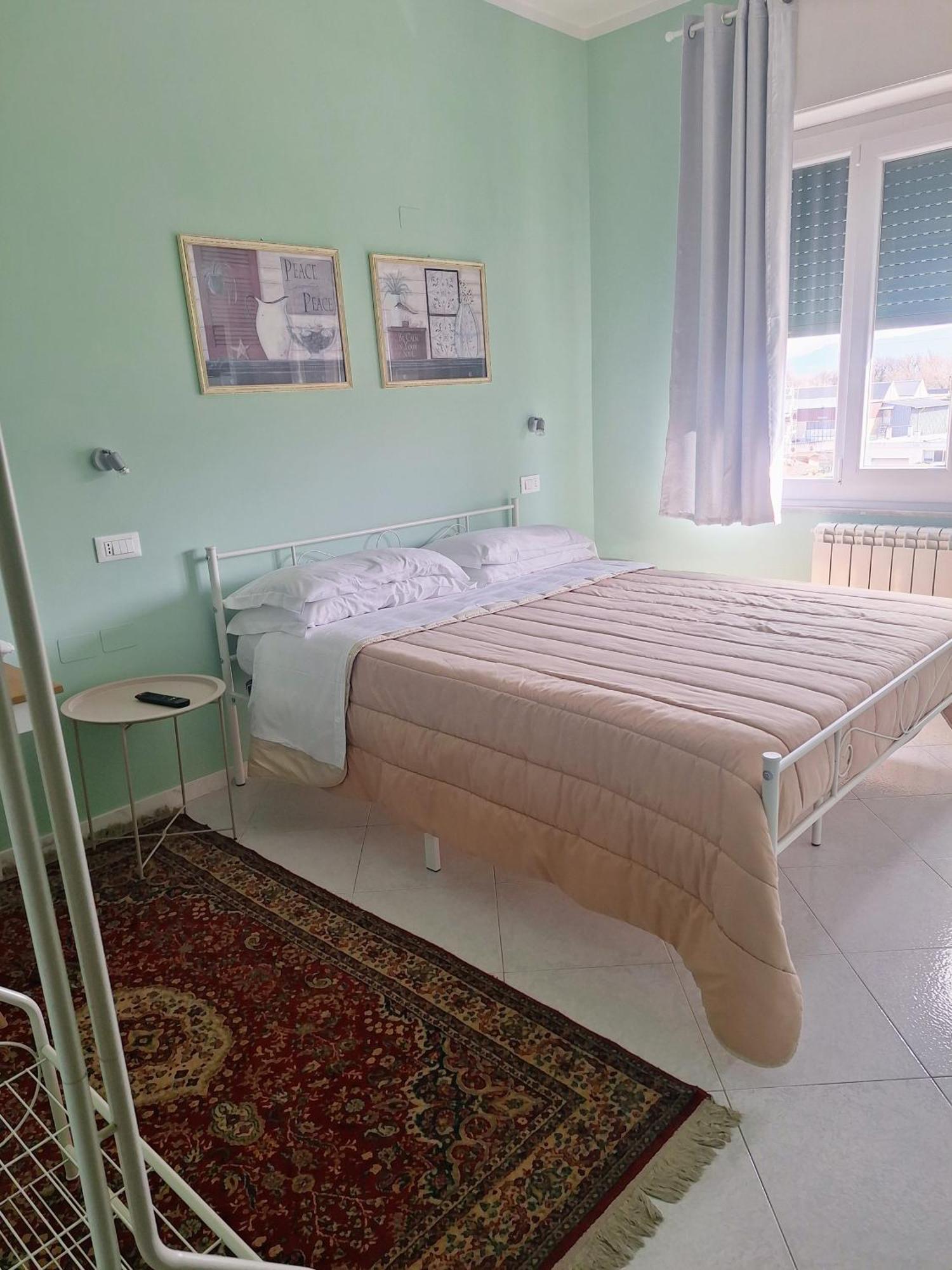 Nonna Anita Palace نارني المظهر الخارجي الصورة